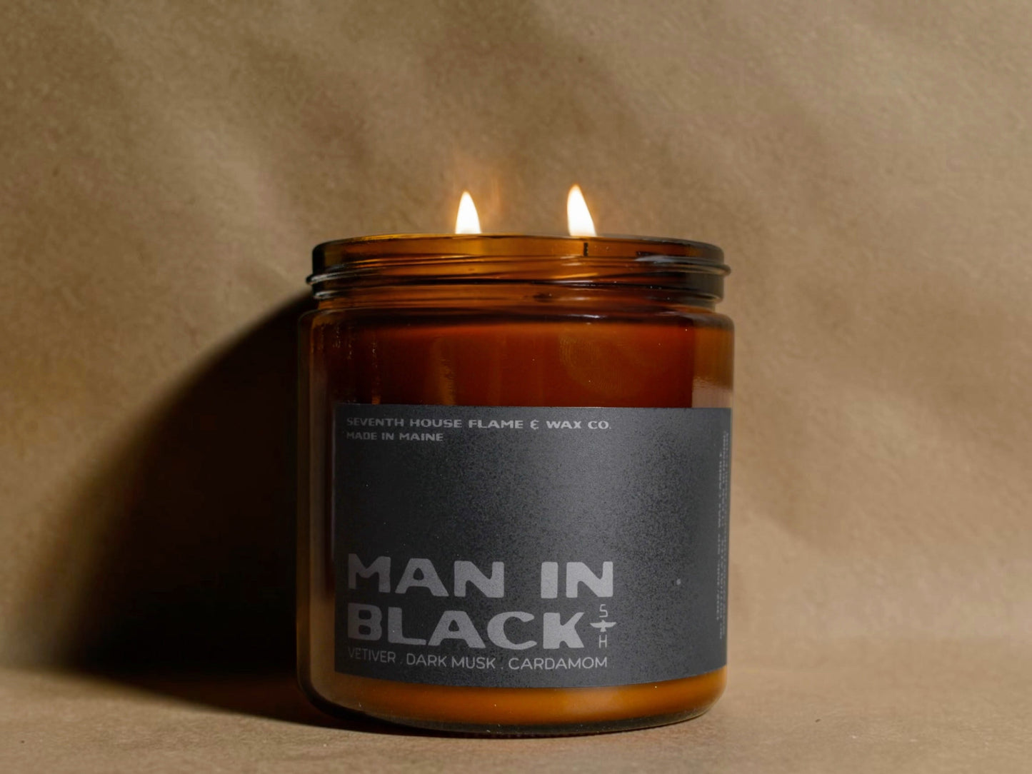 MAN IN BLACK - Cardamom & Vetiver