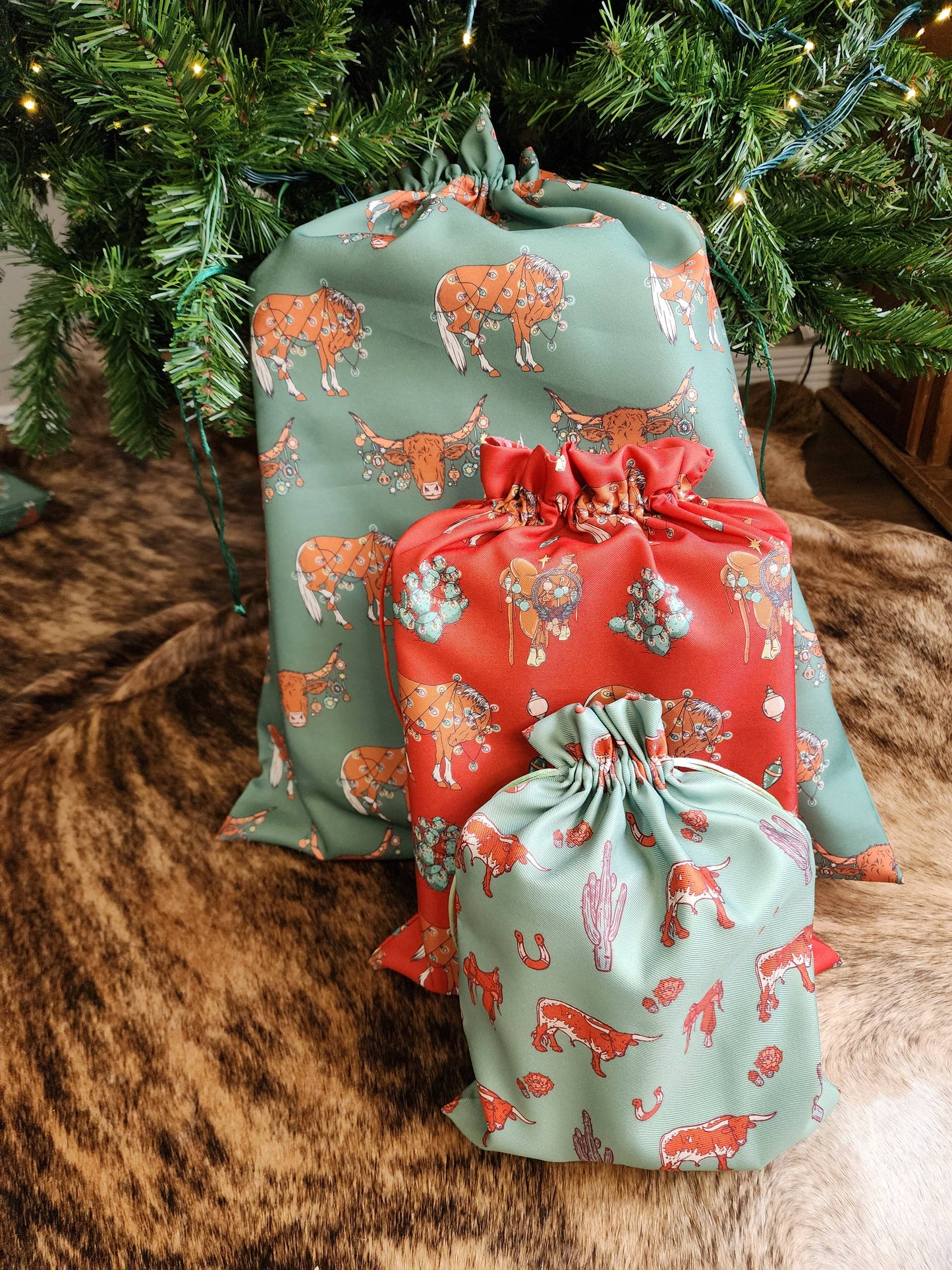 Western Christmas Reusable Gift Bag-Green Longhorns/Ponies