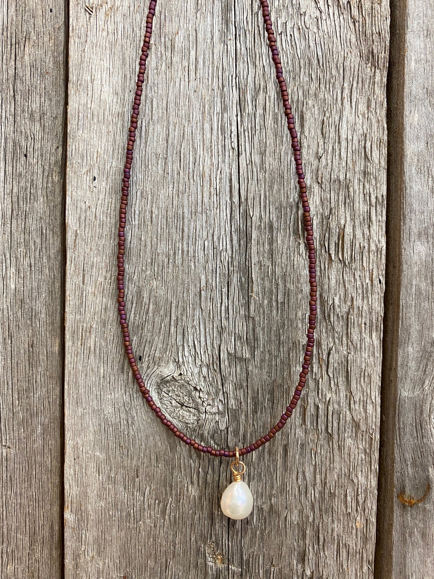 17081 Tiny Seed Beads w/Stone Drop