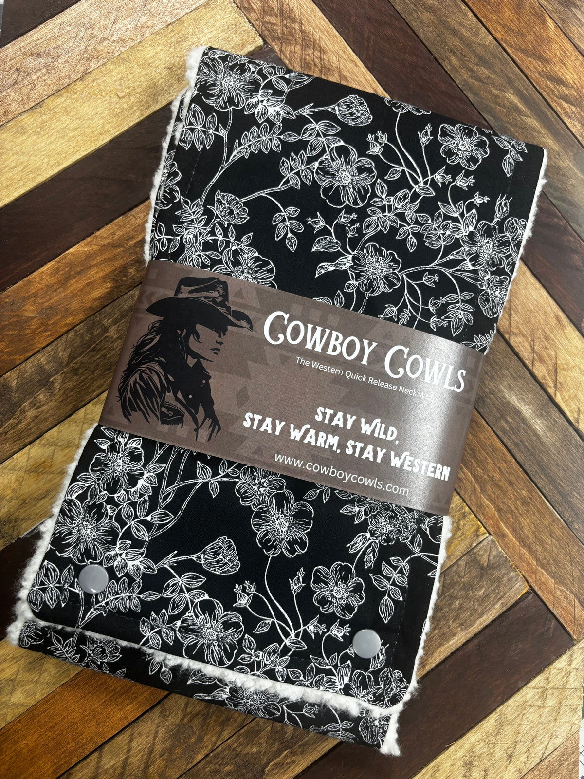 Noir Cowboy Cowl
