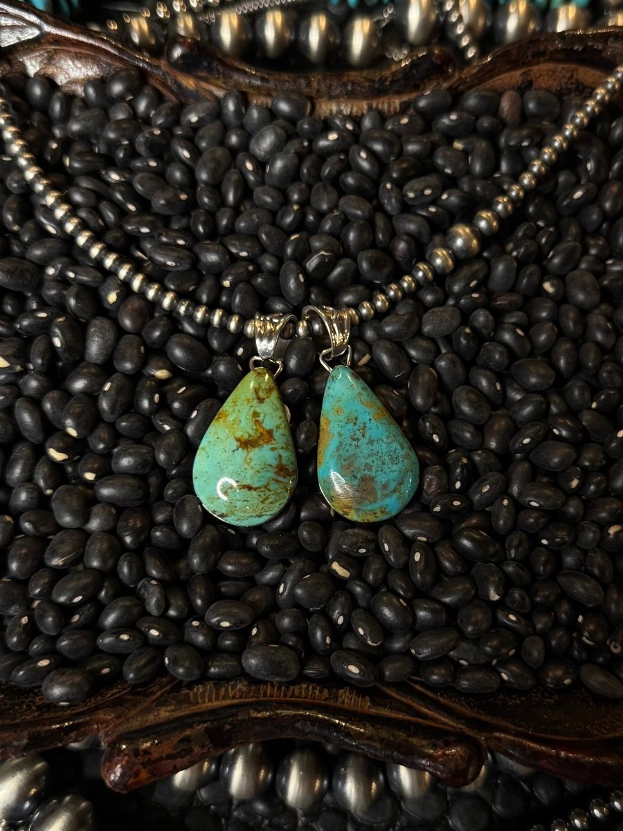 Parada Turquoise Necklace Pendant