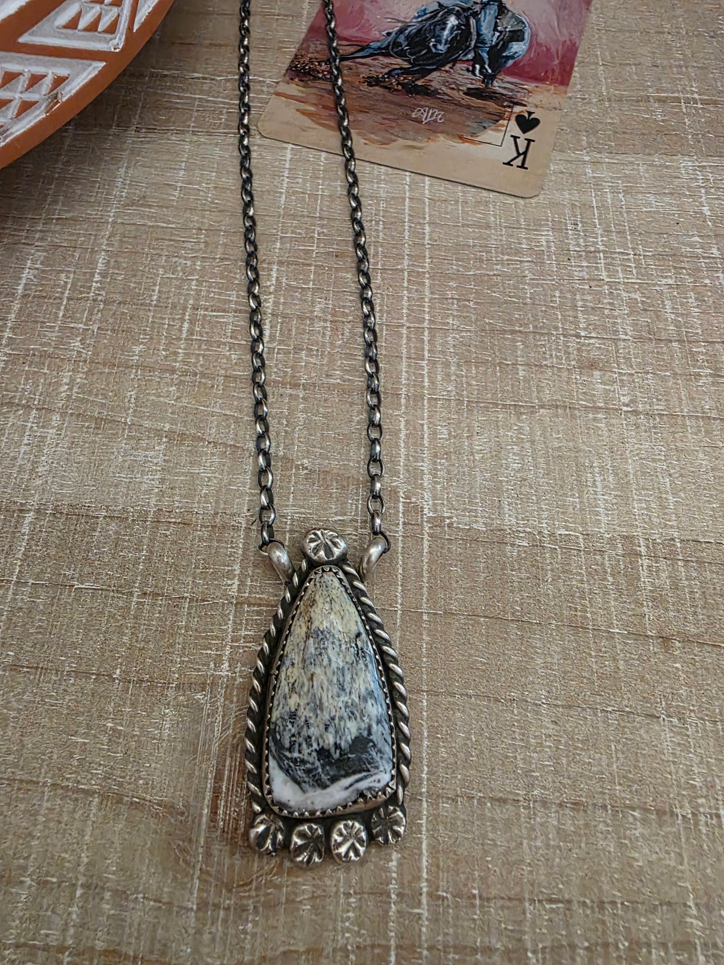 VIRGINIA HINIO WHITE BUFFALO NECKLACE