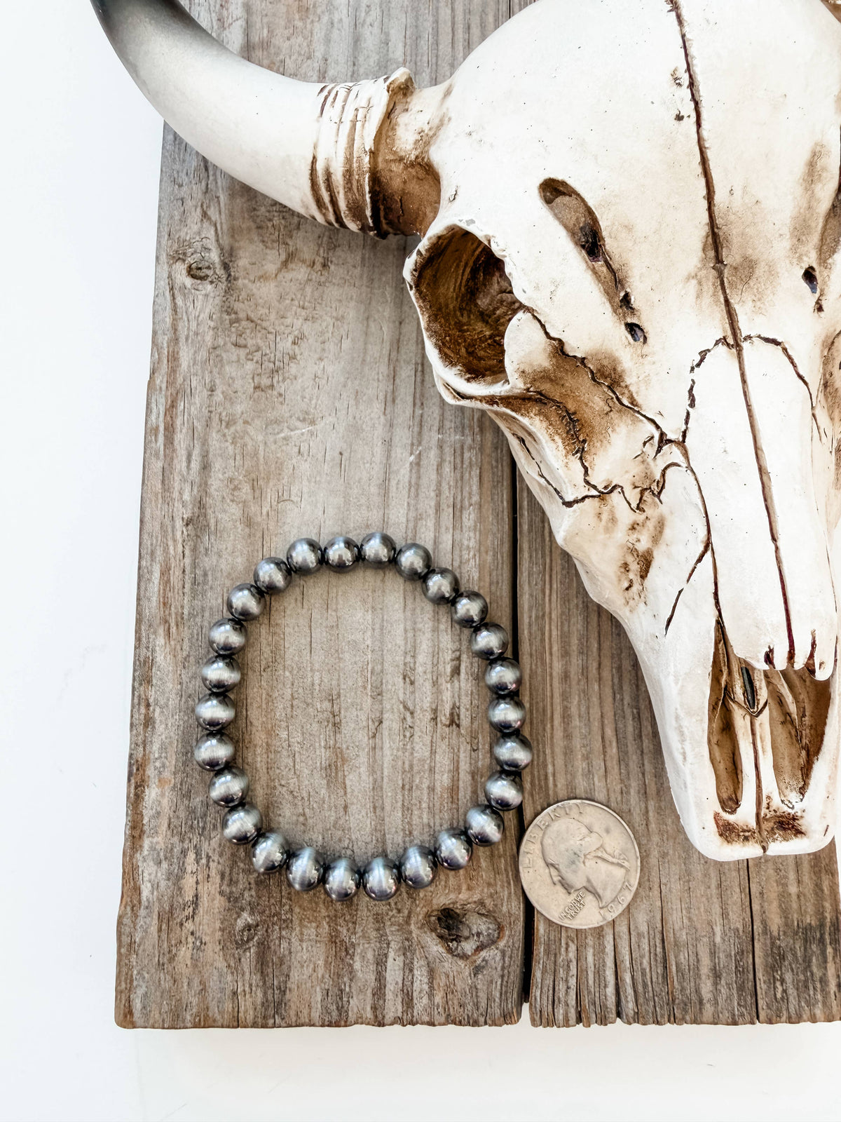 8mm Navajo Style Pearl Stretch Bracelet