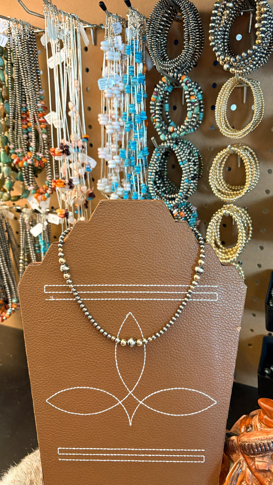 GRADUATED GOLDIE NECKLACE