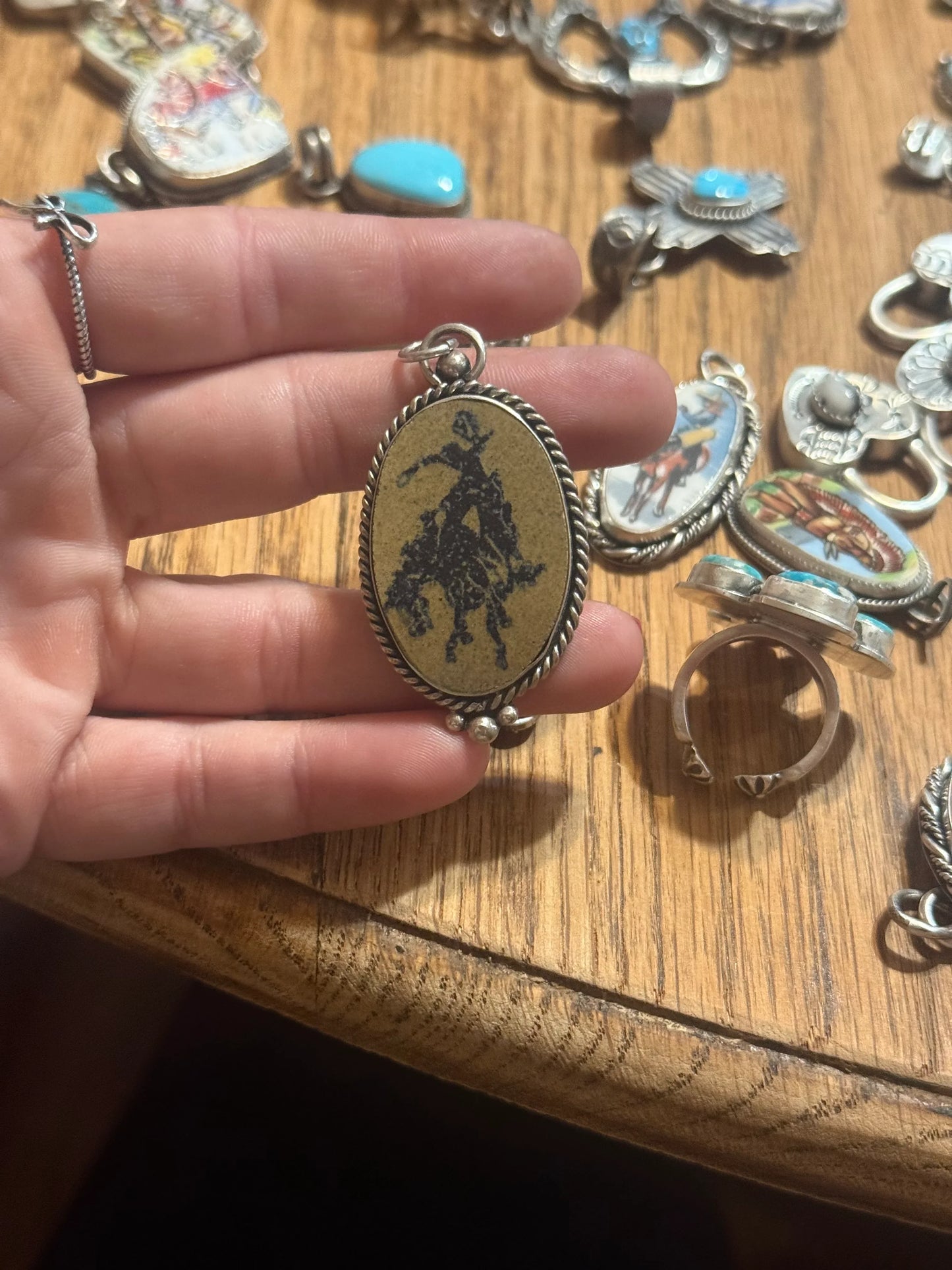 The Broncin pendant