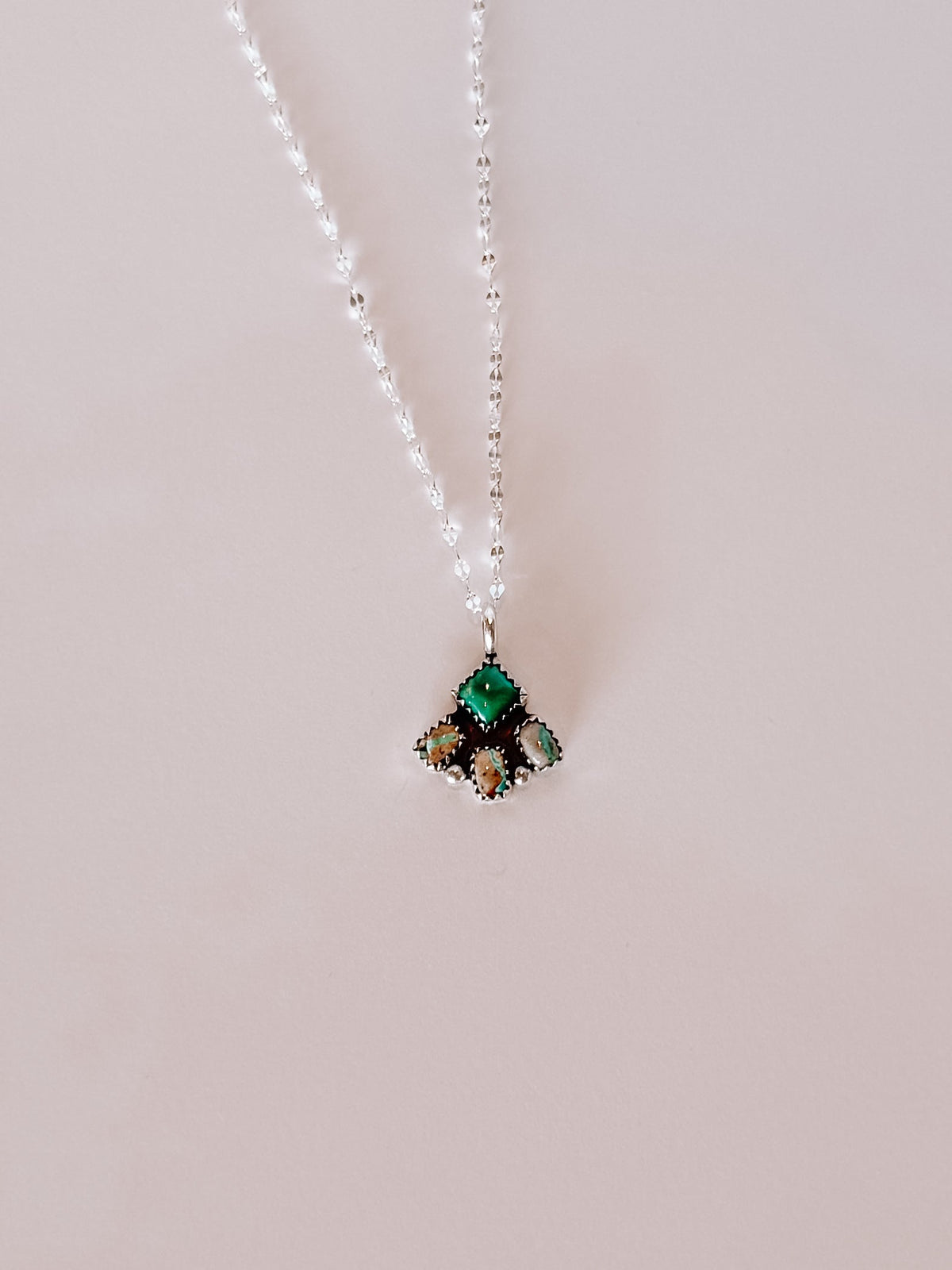 Flint Stone Cluster Necklace