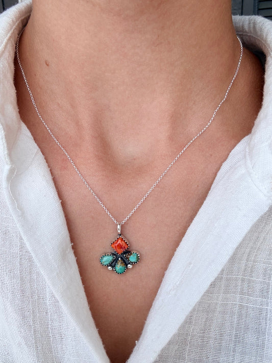 Flint Stone Cluster Necklace