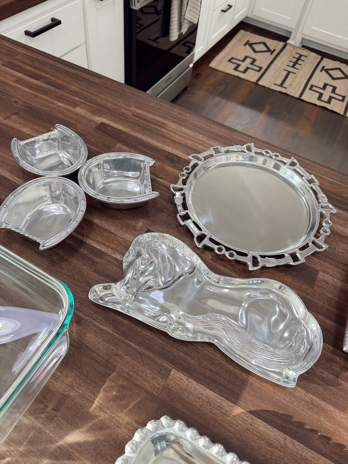 The Horse Tray