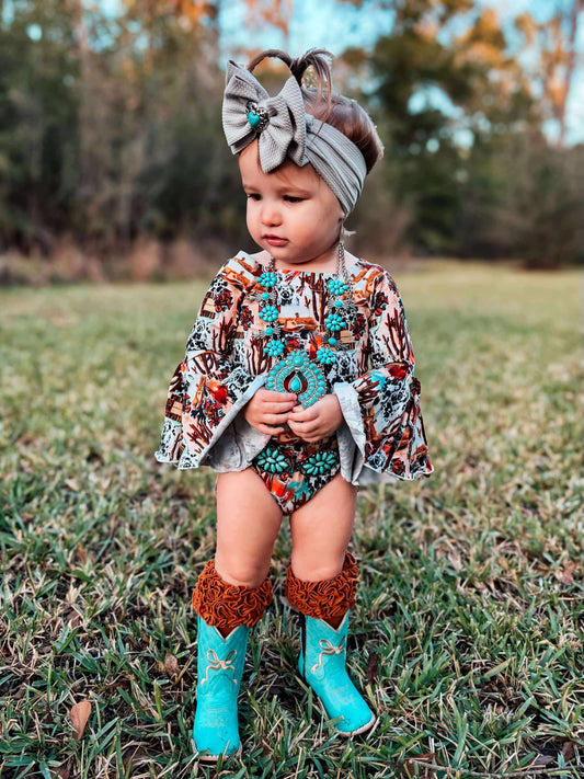 The World Needs More Cowboys Bell Sleeve Leo/Top