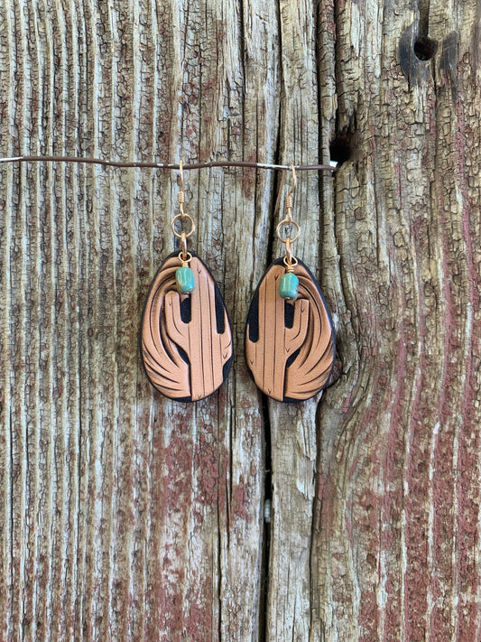 16674 Two Tone Teardrop Saguaro w/Turq Earrings