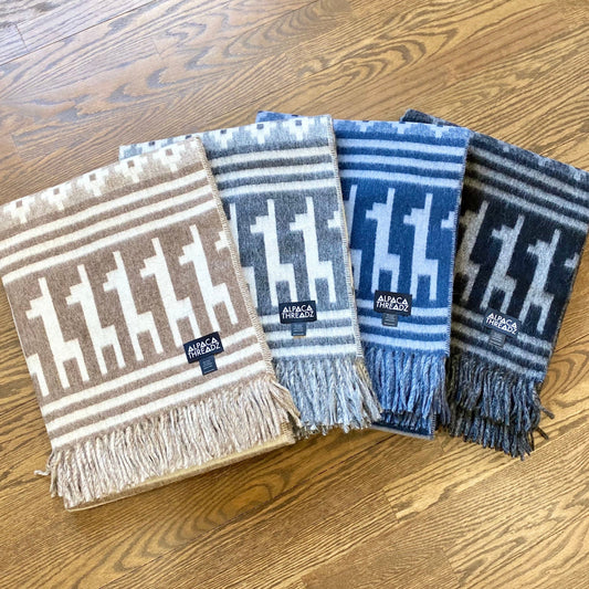 Alpaca Wool Throw Blanket - Alpaca Design