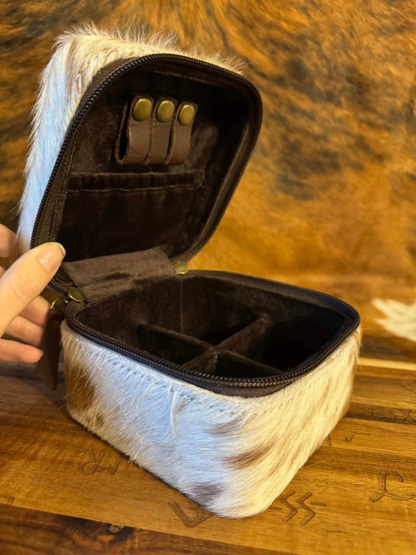 Jewelry Case-Leather and Hide