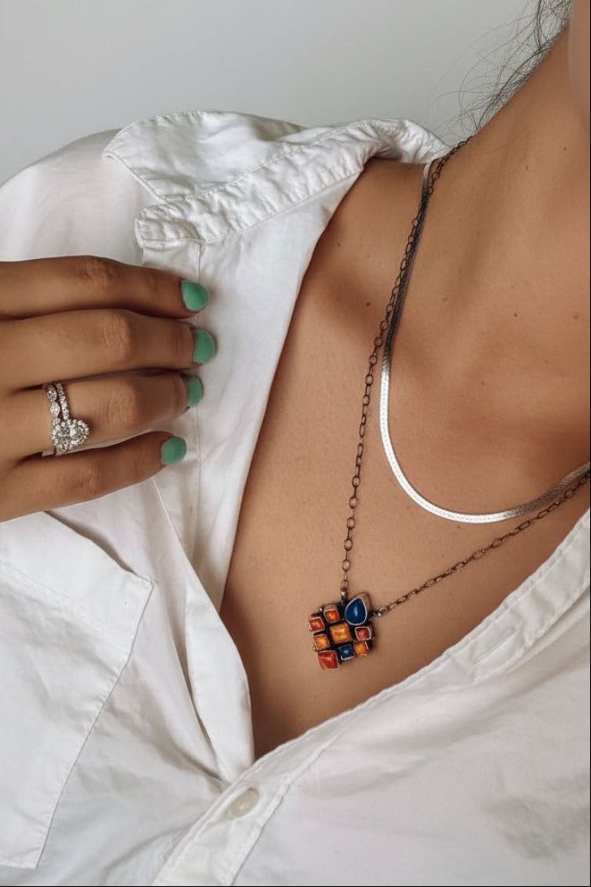 Bond Blue Lapis and Spiny Oyster Necklace