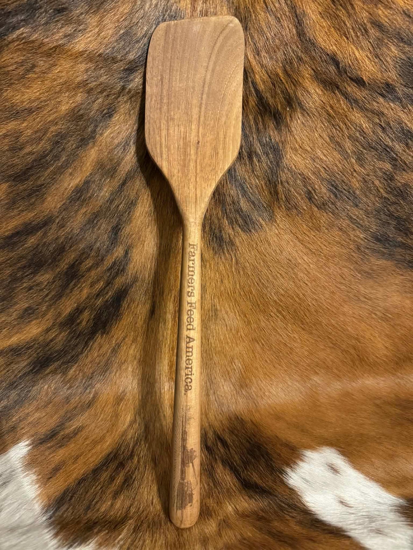 Engraved wooden utensils, agriculture, ranch home