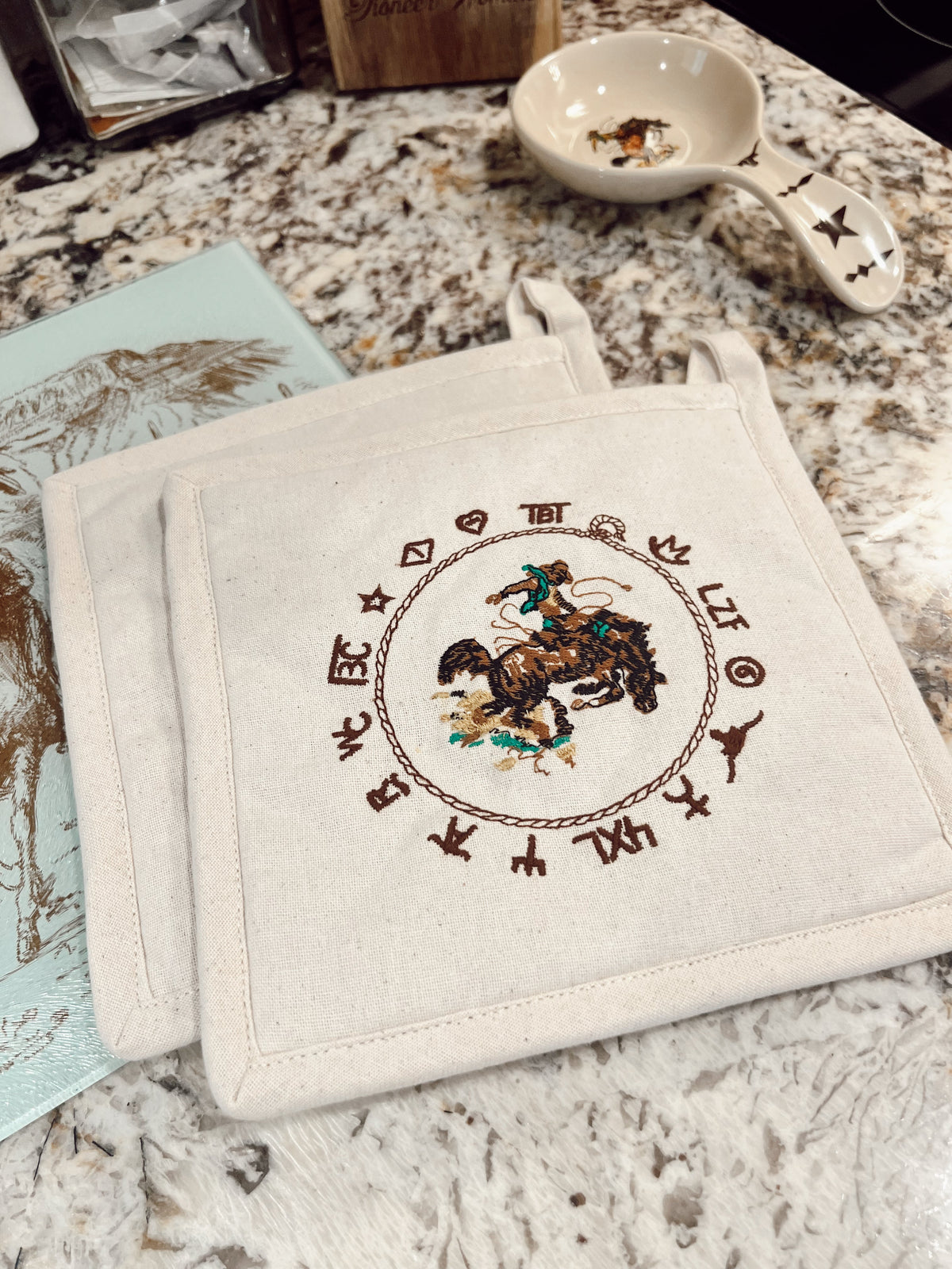 The Bronc Pot Holder Set