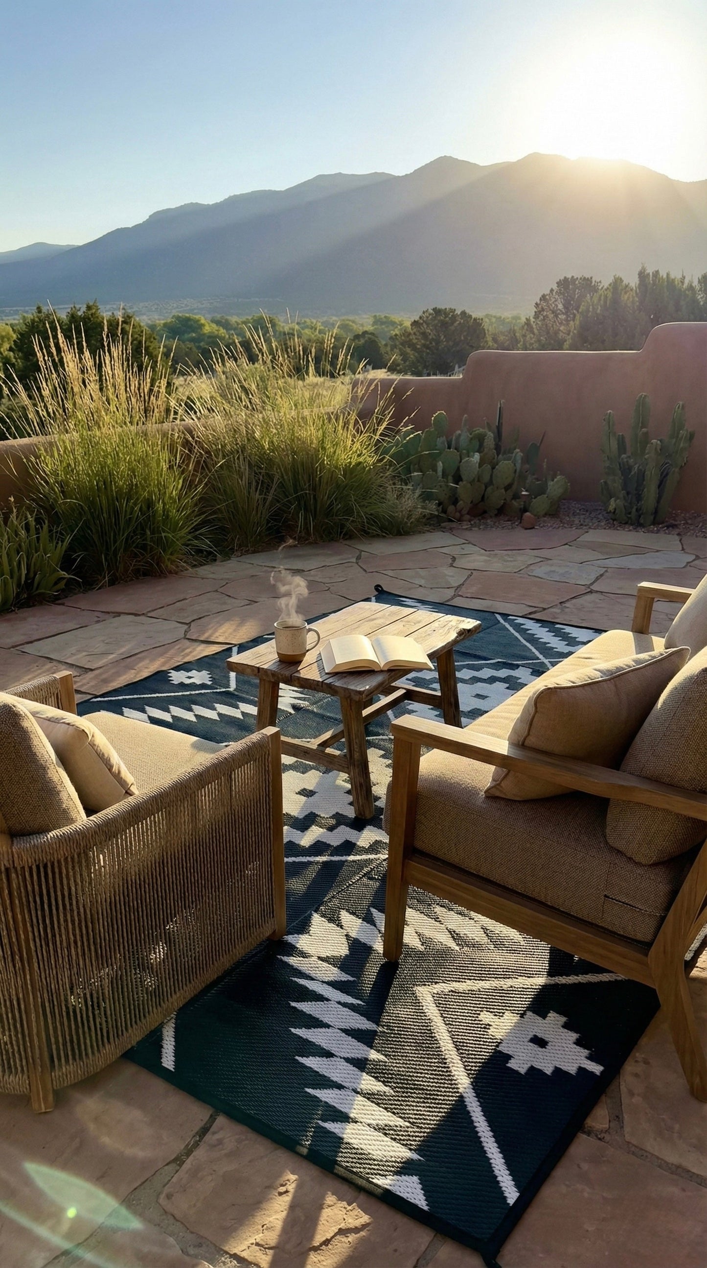 Black + Ivory - 6ft x 9ft - RANCH RUGS  -THE DAVIS -