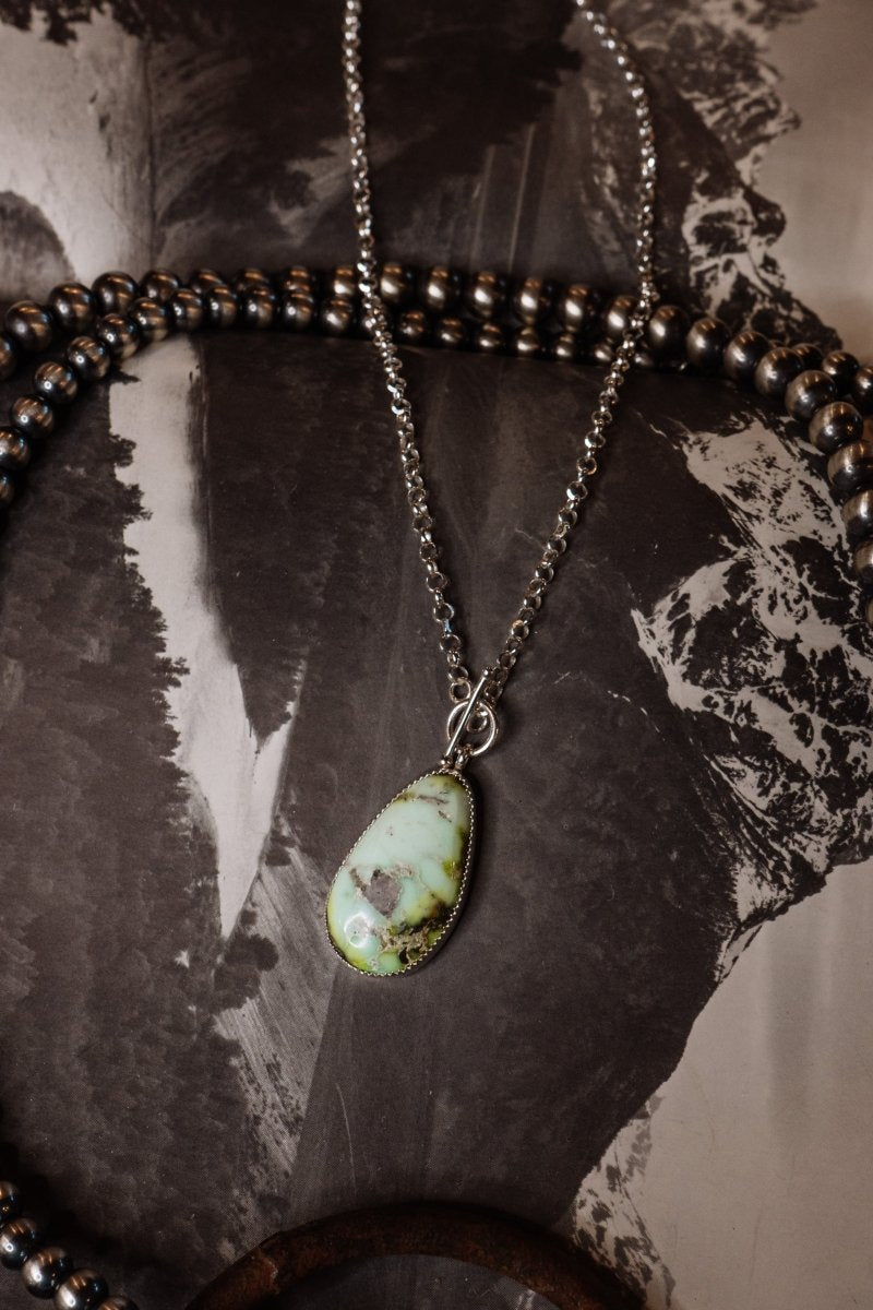 Outlaw Palomino Toggle Necklace