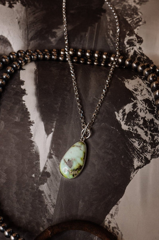 Outlaw Palomino Toggle Necklace