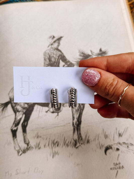 Silver Arroyo Hoop Earrings